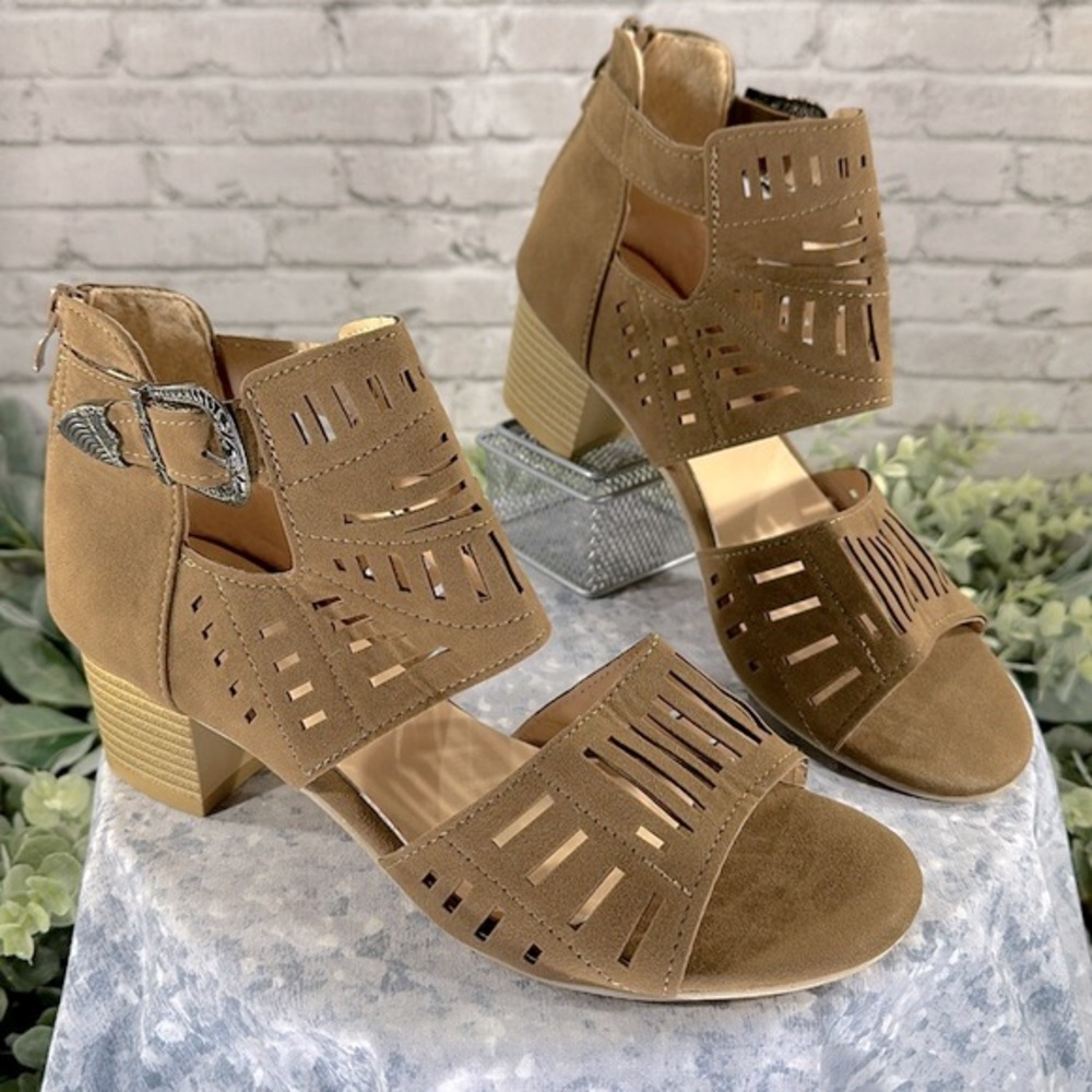 Tangnade Brown Nubuck Open Toe Chopout Sandal Bootie Heels WMS 9.5M✨NWOT✨